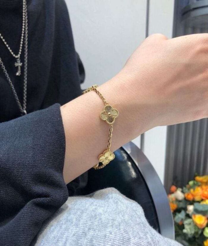 Splurge Accesorio Gold Plated Bracelet, Splurge Accesorio, Gold Plated Bracelet, Jewelry, Fashion Accessories, Men's Jewelry, Women's Jewelry, Luxury Bracelets, Elegant Accessories, Rs 1799, Gold Plated Jewelry, Premium Bracelet