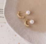 Splurge Accesorio Cute Ear Tops, Splurge Accesorio, Cute Ear Tops, Jewelry, Fashion Accessories, Women's Jewelry, Elegant Ear Tops, Affordable Jewelry, Rs 549, Stylish Ear Tops, Daily Wear Accessories